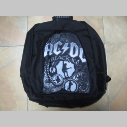 AC/DC ruksak čierny, 100% polyester. Rozmery: Výška 42 cm, šírka 34 cm, hĺbka až 22 cm pri plnom obsahu